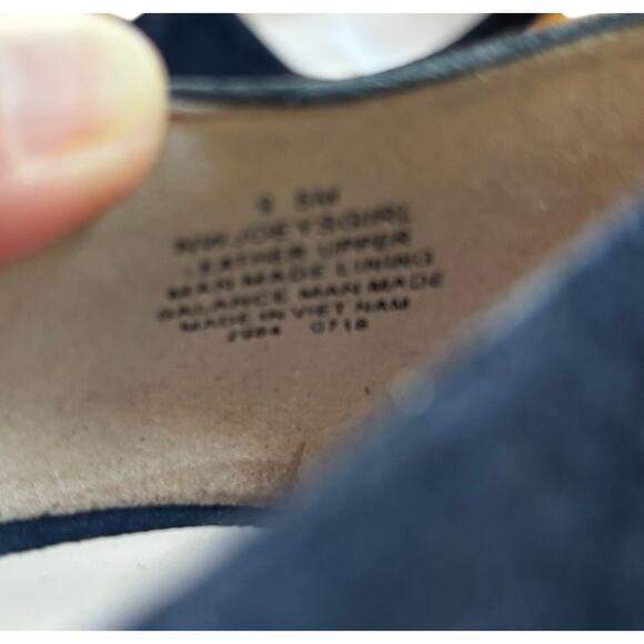 Nine West Joeysgirl black suede high heel pumps block heel shoes US size 9.5M - Picture 8 of 11